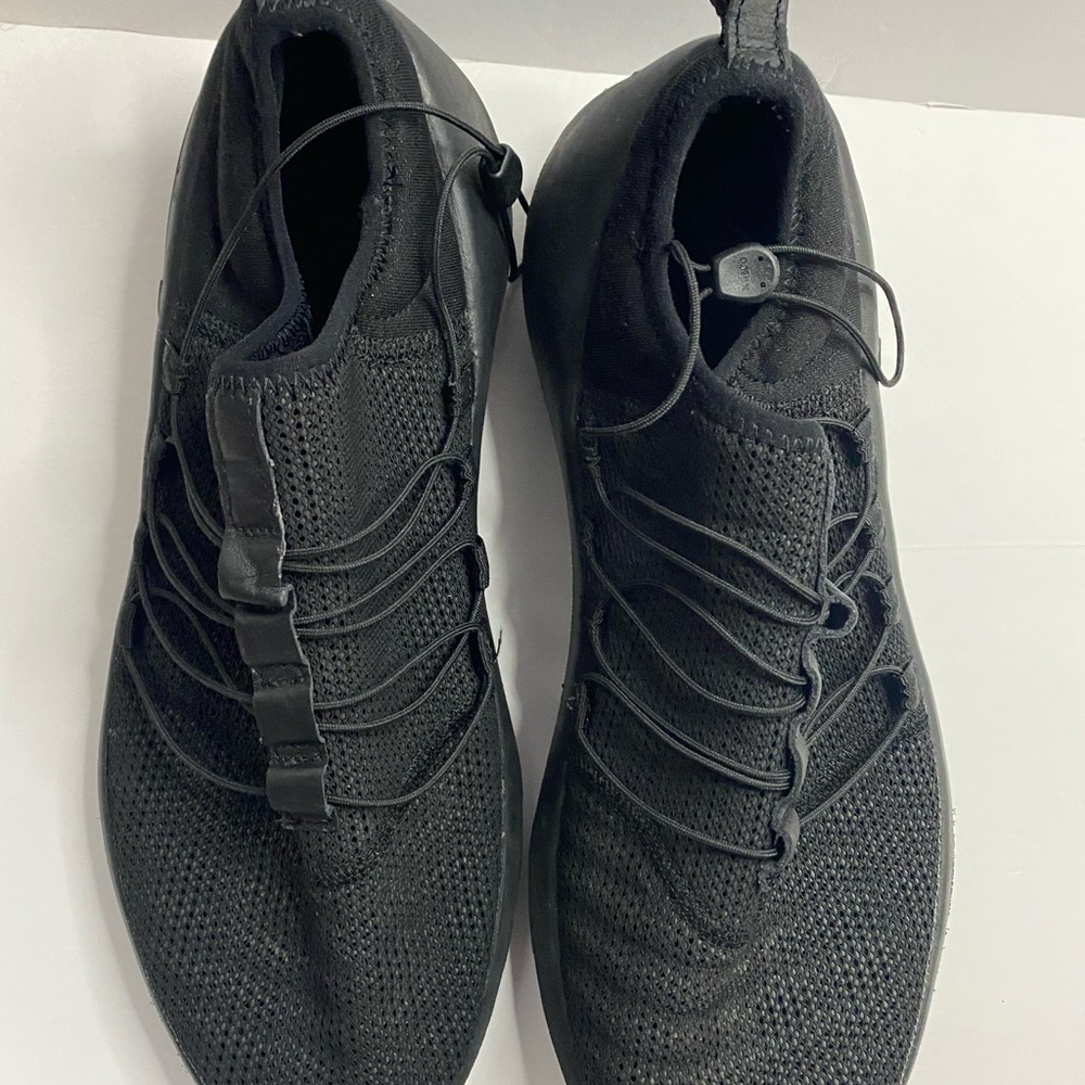 Nike Payaa QS Black Men’s Size 12